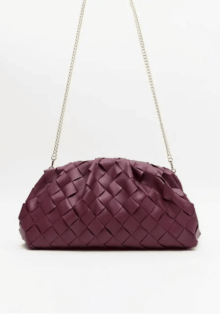 BOLSA CLUTCH COM ENFEITE E PINGENTE VINHO LANÇA PERUME BOLSA CLUTCH COM ENFEITE E PINGENTE VINHO LANÇA PERUME