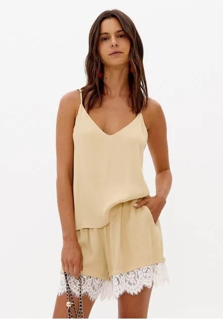 BLUSA DE ALÇA ACETINADA LANÇA PERFUME BLUSA DE ALÇA ACETINADA LANÇA PERFUME