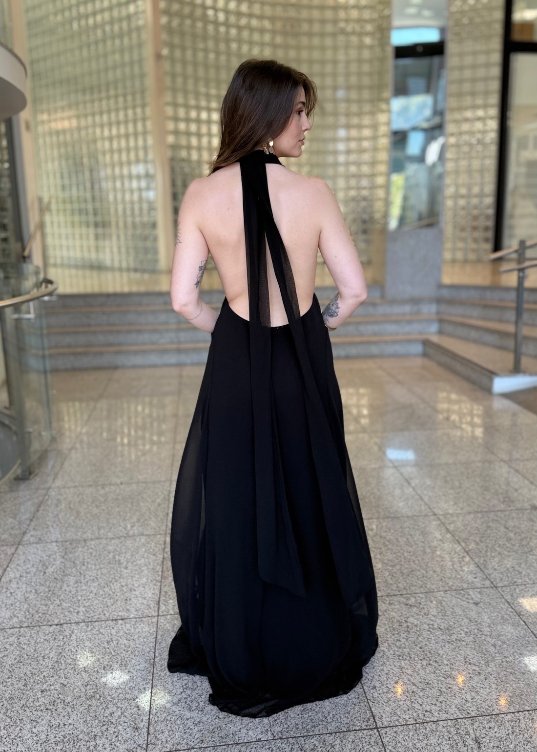 VESTIDO PRETO FORUM