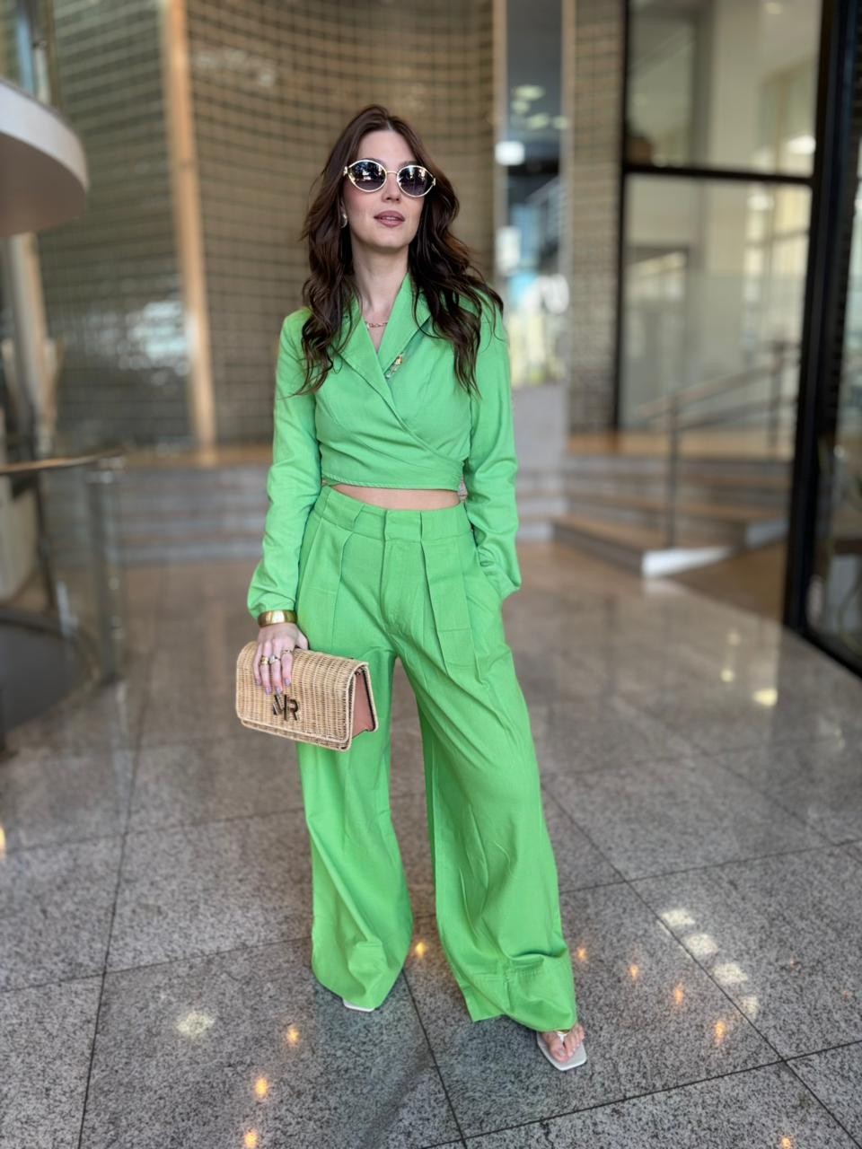 CALCA PANTALONA COS INTERMEDIARIO COM PREGAS MORENA ROSA