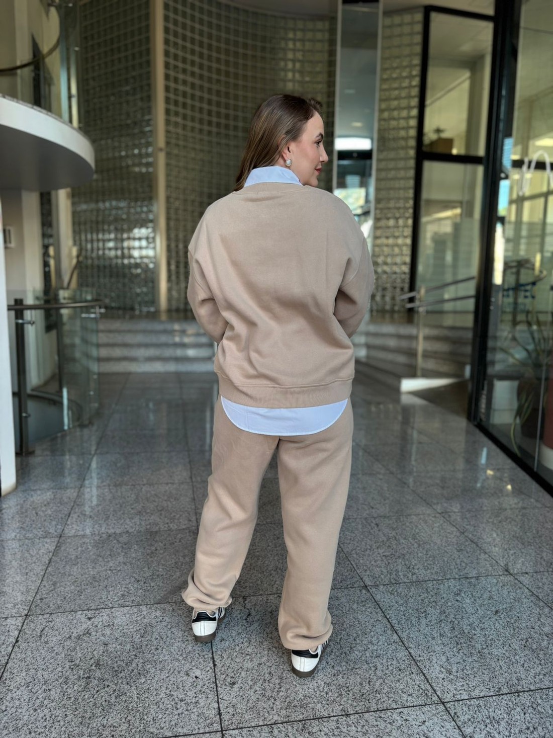 CALCA MEL BEGE NV CALCA MEL BEGE NV