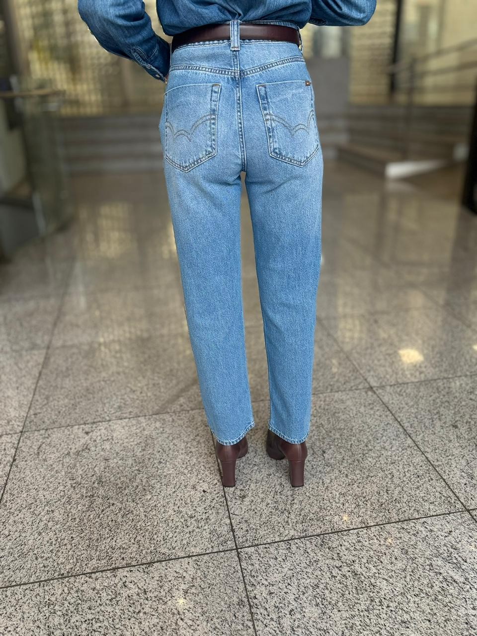 CALCA JEANS NADIA FORUM CALCA JEANS NADIA FORUM