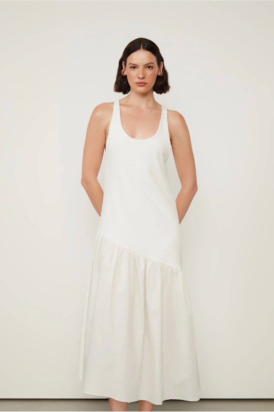 VESTIDO MALHA RECORTES COM TRICOLINE ANIMALE