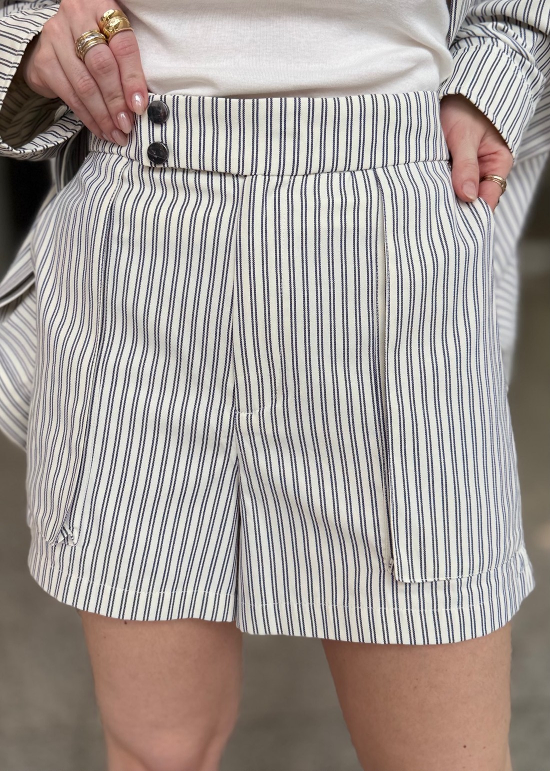 SHORTS CIRCLE JOHN JOHN SHORTS CIRCLE JOHN JOHN