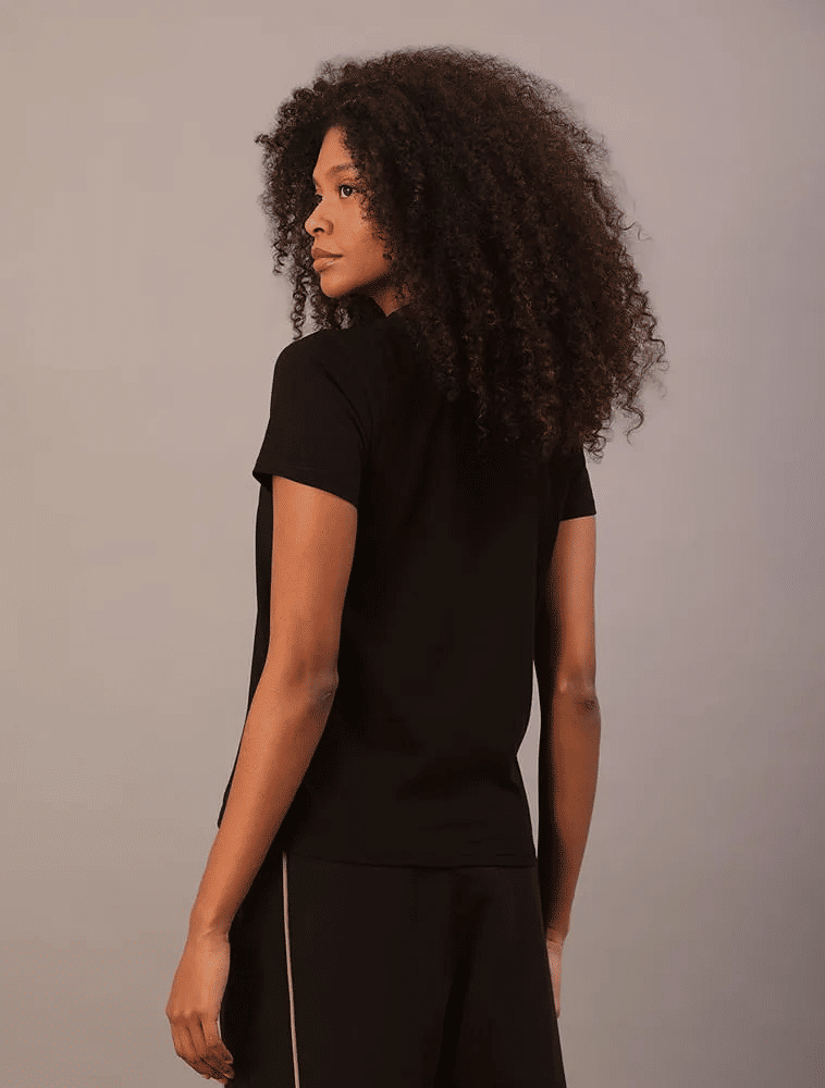 CAMISETA BORDADO CK PRETO CALVIN KLEIN CAMISETA BORDADO CK PRETO CALVIN KLEIN