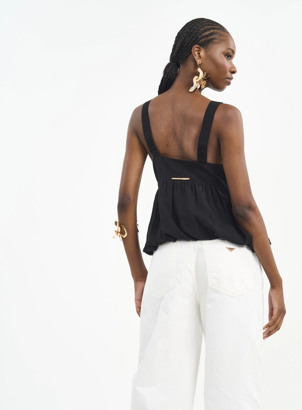 BLUSA DECOTE V COM ALÇAS BARRA BALONÊ COLCCI BLUSA DECOTE V COM ALÇAS BARRA BALONÊ COLCCI