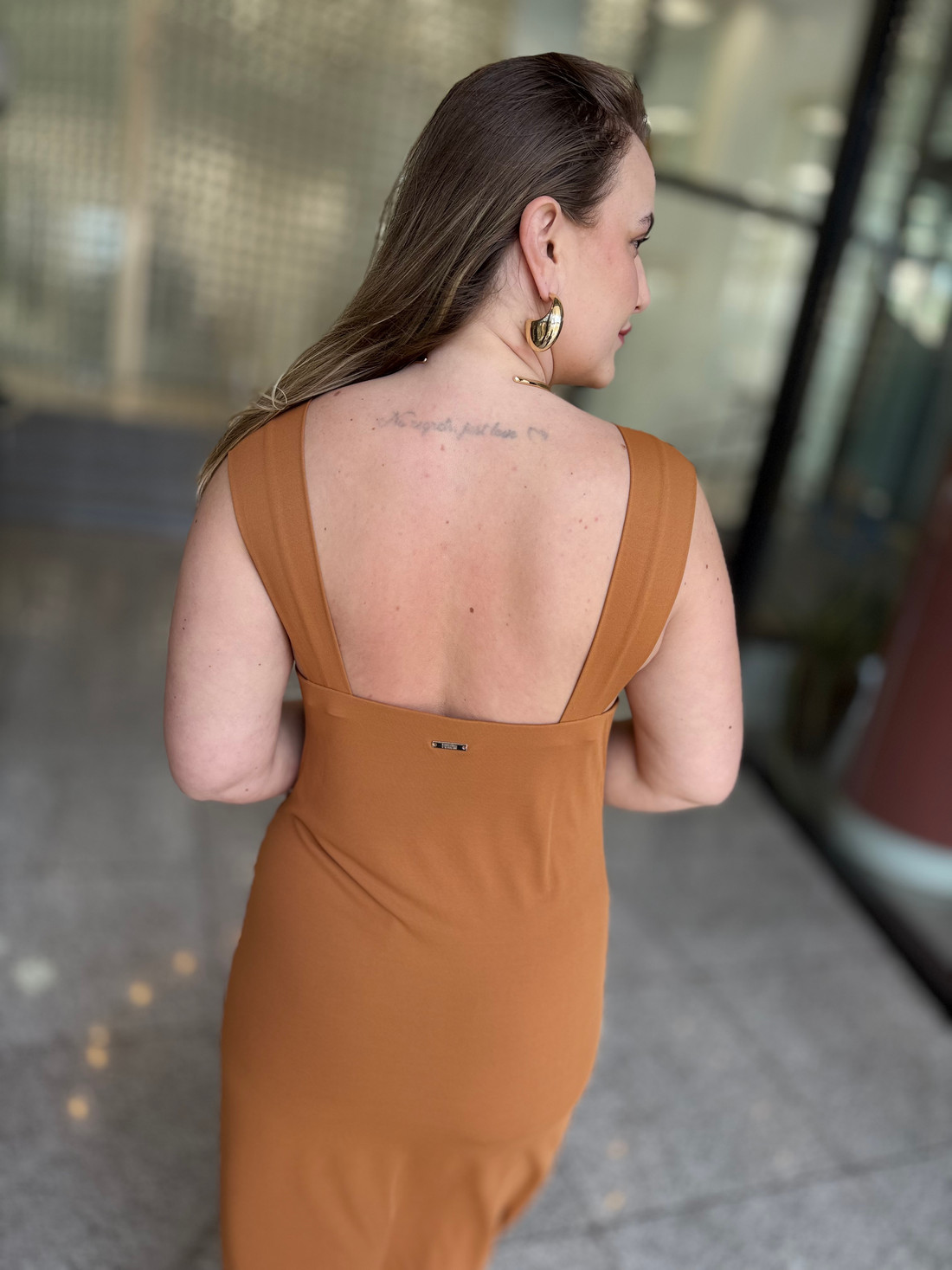 VESTIDO  MARROM ESPECIARIAS FORUM