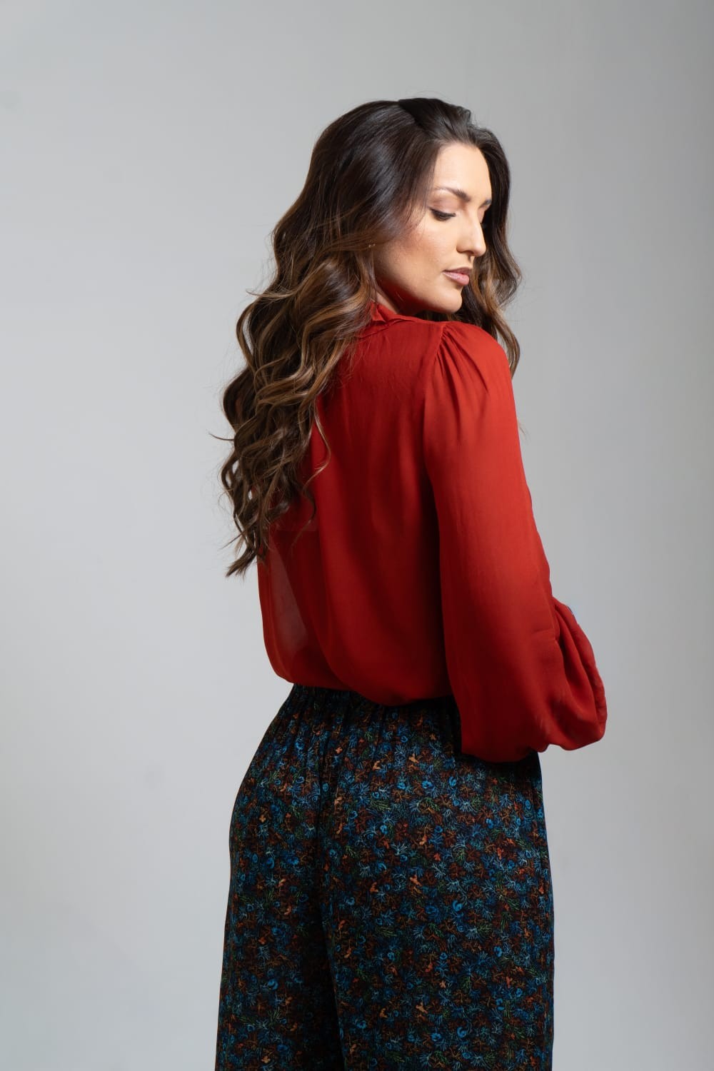 BATA COM GOLA BABADO VERMELHO ANIMALE BATA COM GOLA BABADO VERMELHO ANIMALE