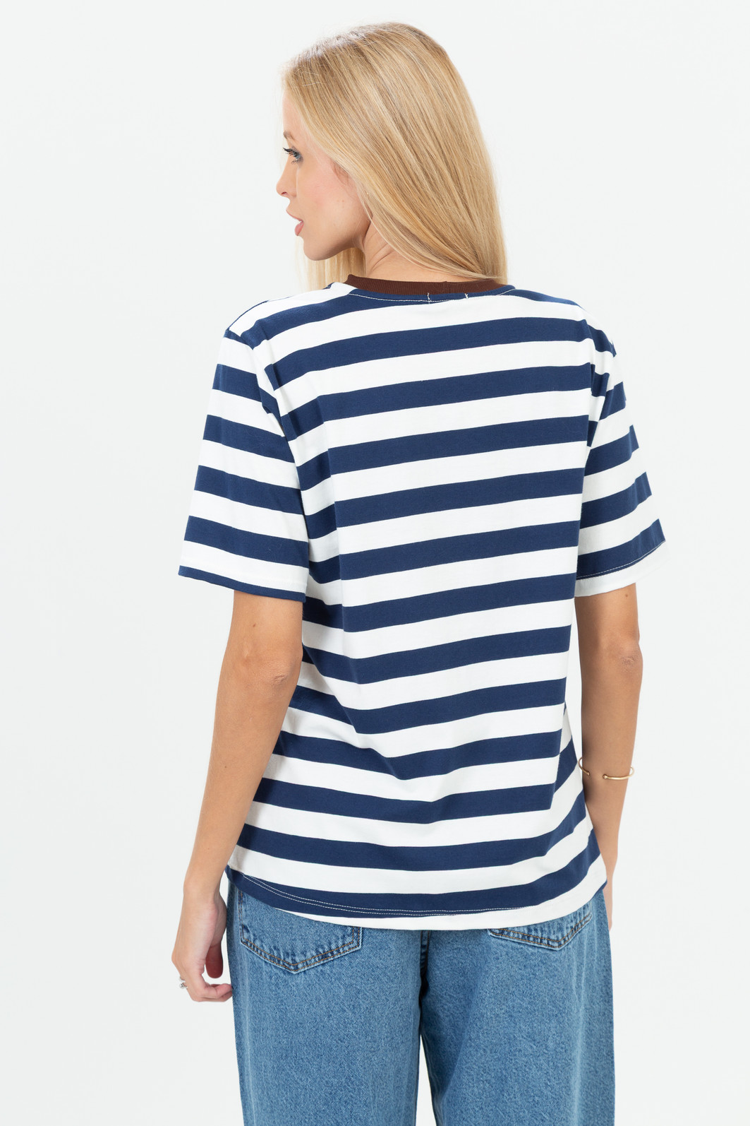 T-shirt Over com Gola de Ribana Colorida