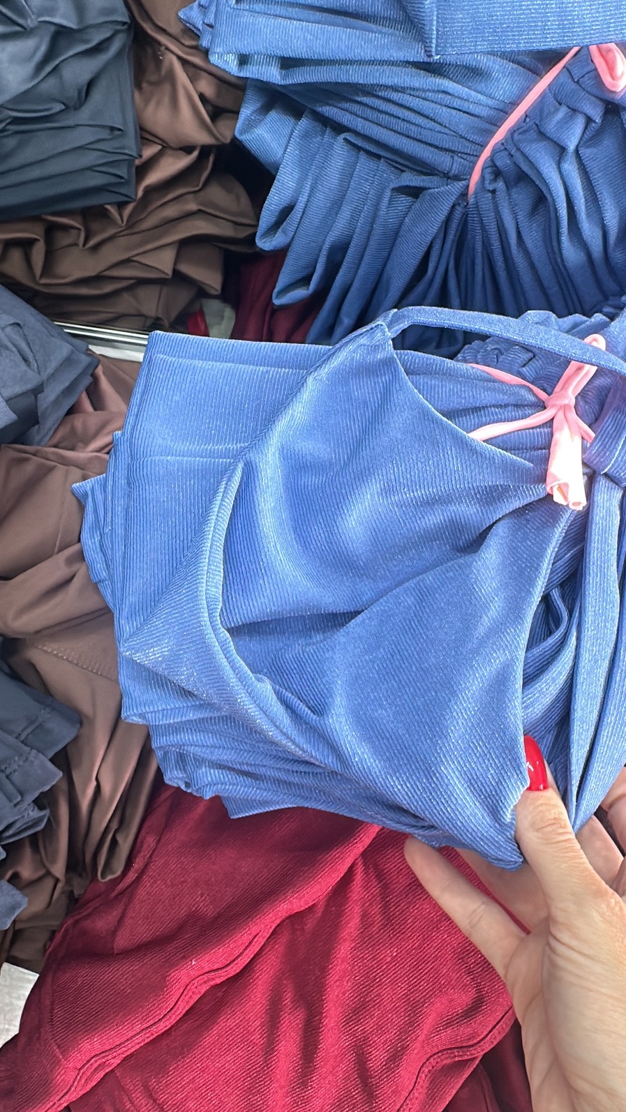 Shorts Canelado com Bolso Azul Boy