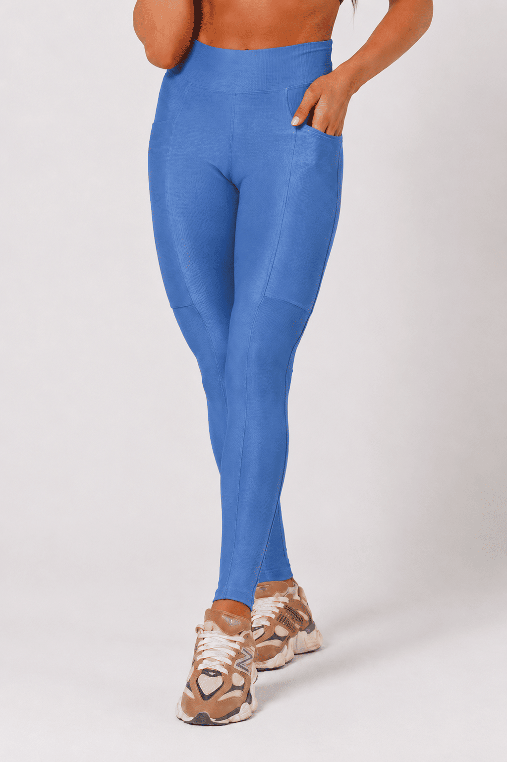Legging com Bolso Canelado Azul Boy Legging com Bolso Canelado Azul Boy