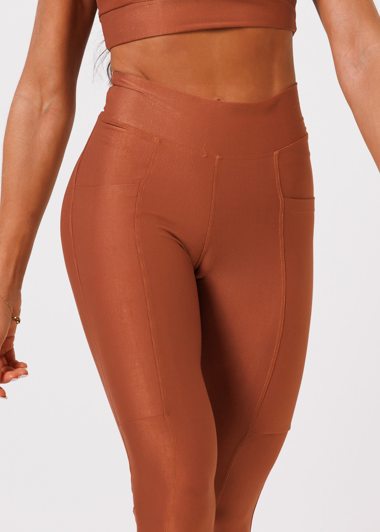 Legging com Bolso Canelado Bronze Legging com Bolso Canelado Bronze