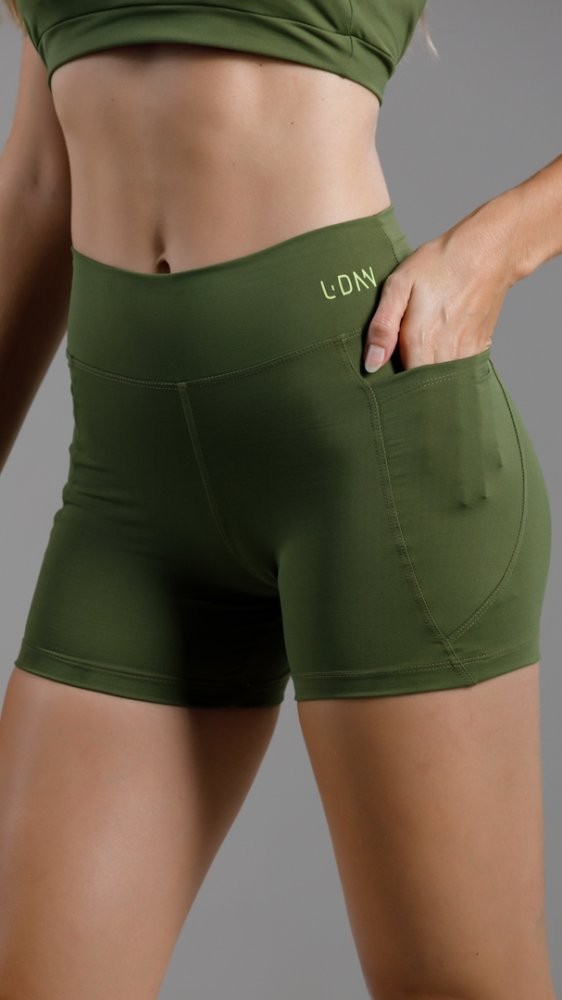 Shorts Isa Verde Oliva Shorts Isa Verde Oliva