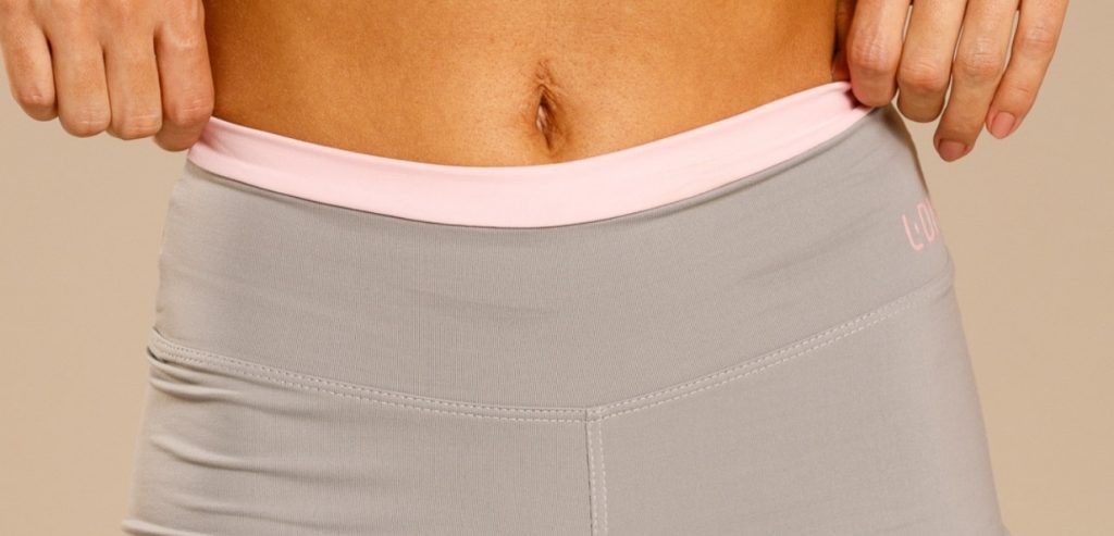 Shorts Madu Prata e Rosa Chá Shorts Madu Prata e Rosa Chá