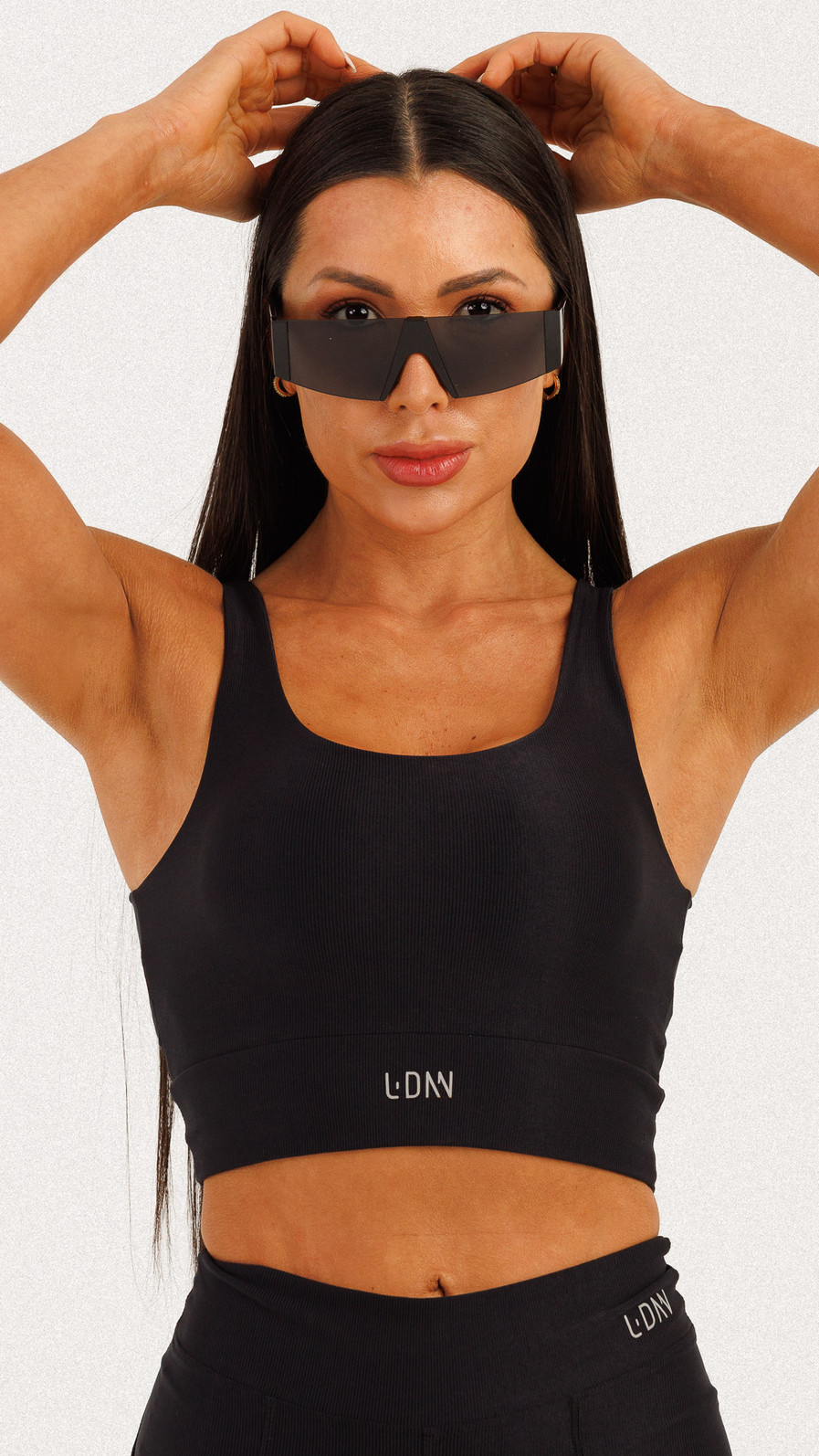 Top Alongado Canelado Preto Top Alongado Canelado Preto