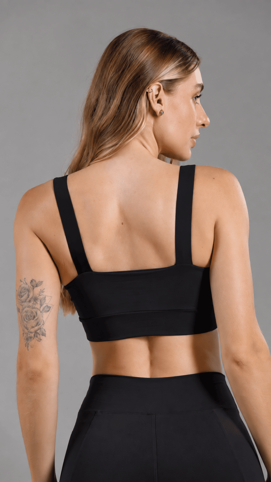 Top Bela Alça Larga Preto Top Bela Alça Larga Preto