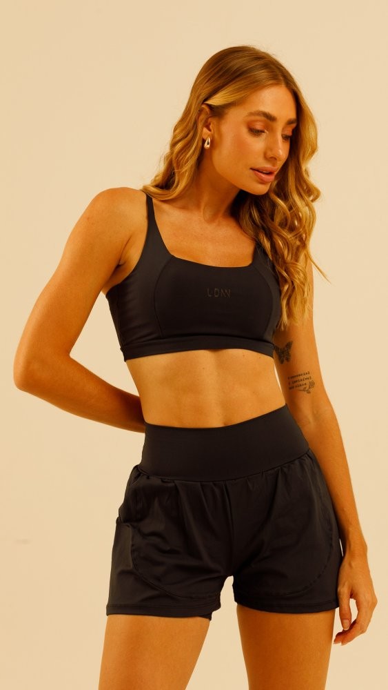 Shorts duplo com Bolso Eva Preto