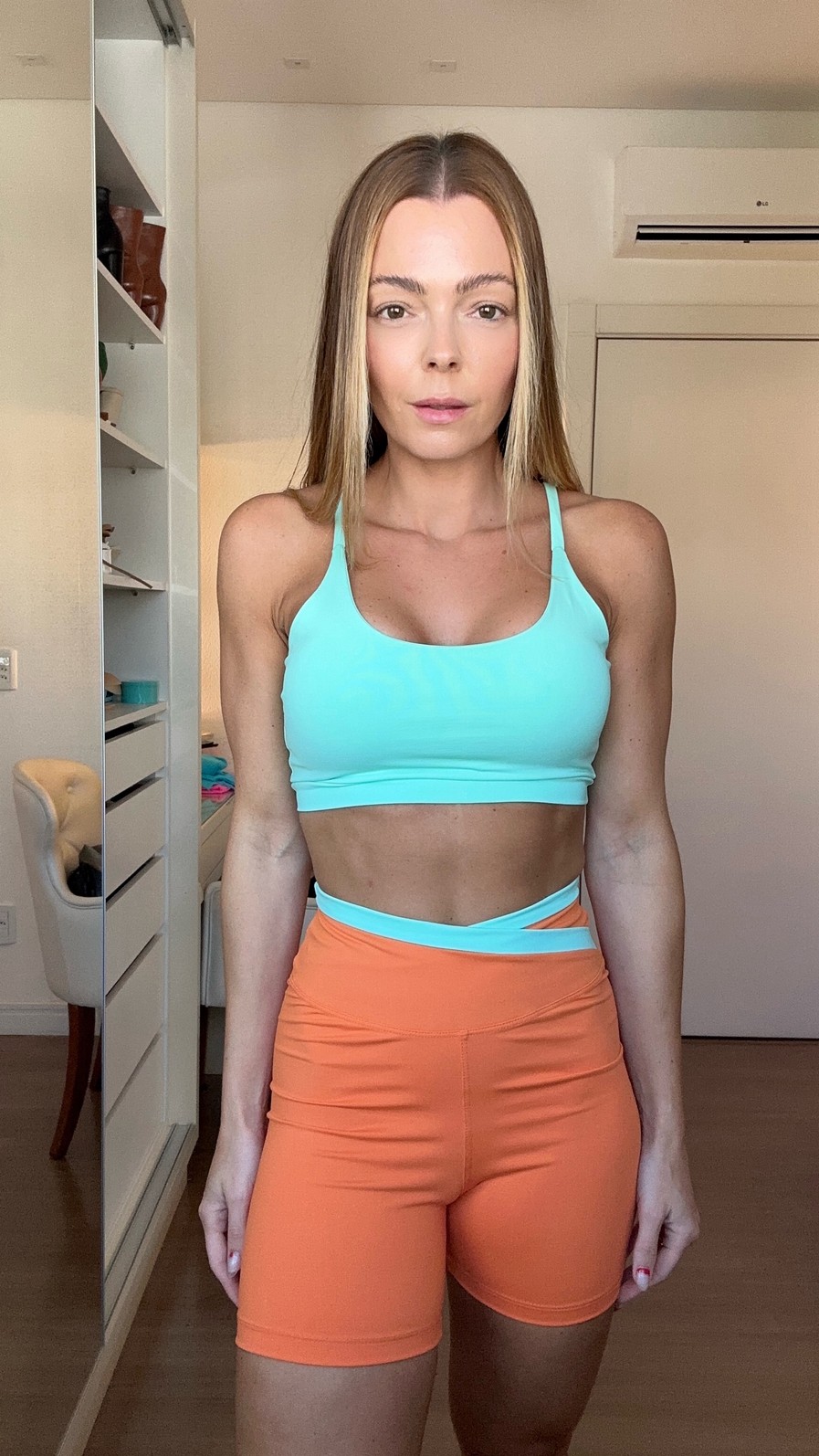 Top Ane Alça Fina Verde Matcha Top Ane Alça Fina Verde Matcha