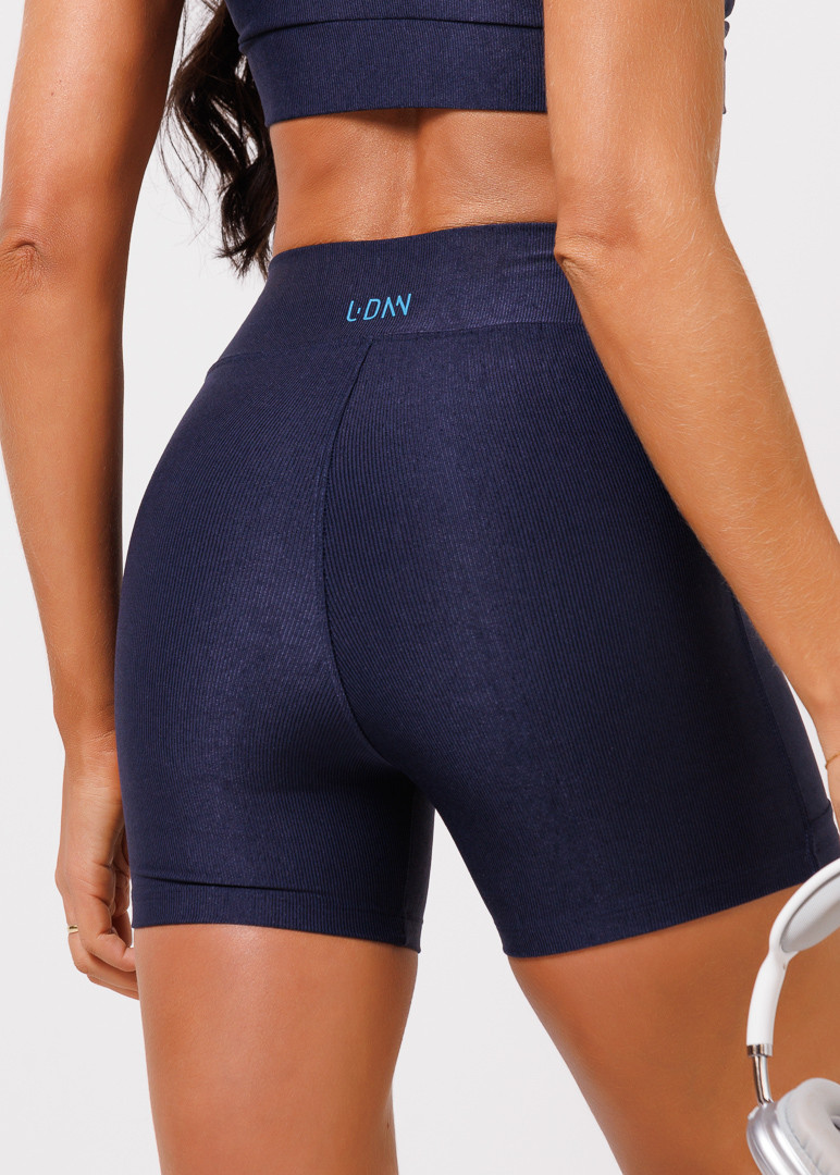 Shorts Canelado com Bolso Azul Marinho