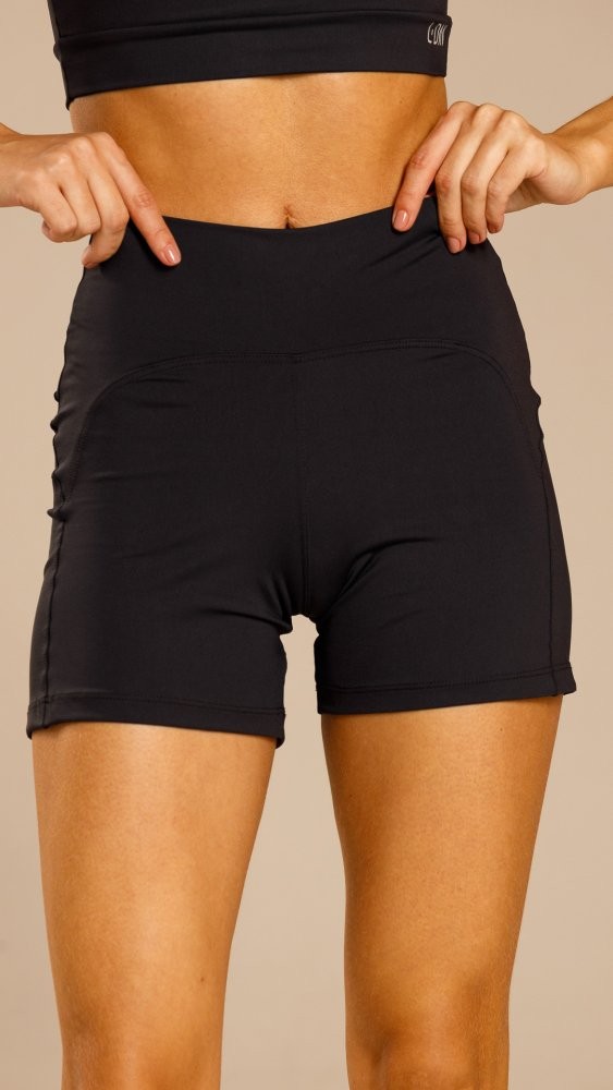 Shorts Liz Preto Shorts Liz Preto