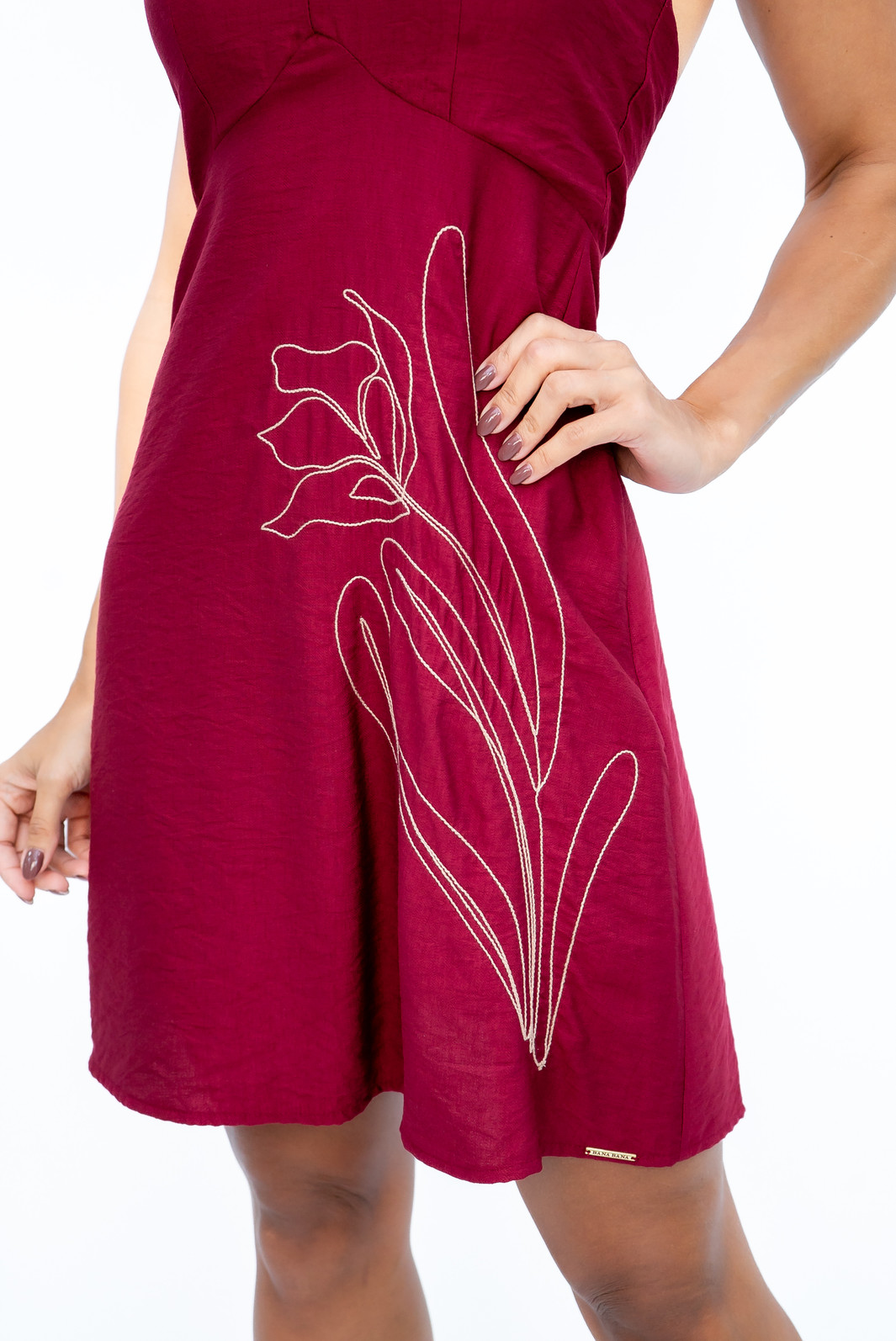 Vestido Curto com Bordado Rubi Bana Bana Vestido Curto com Bordado Rubi Bana Bana