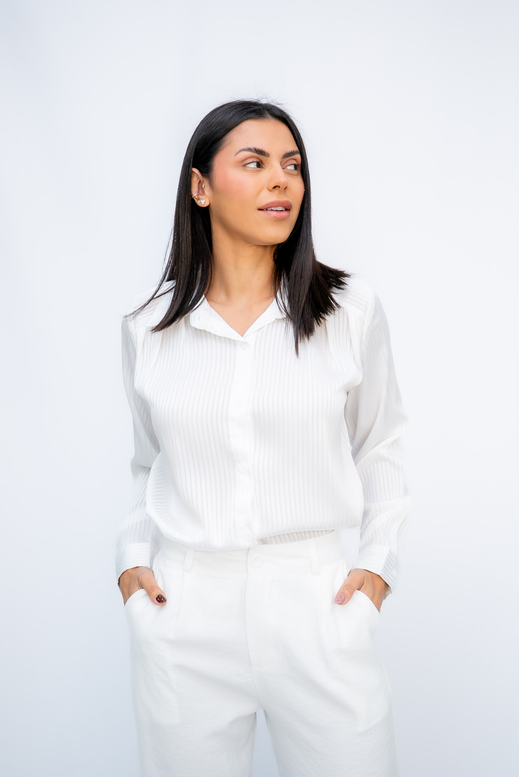 Camisa acetinada com Listras Branca