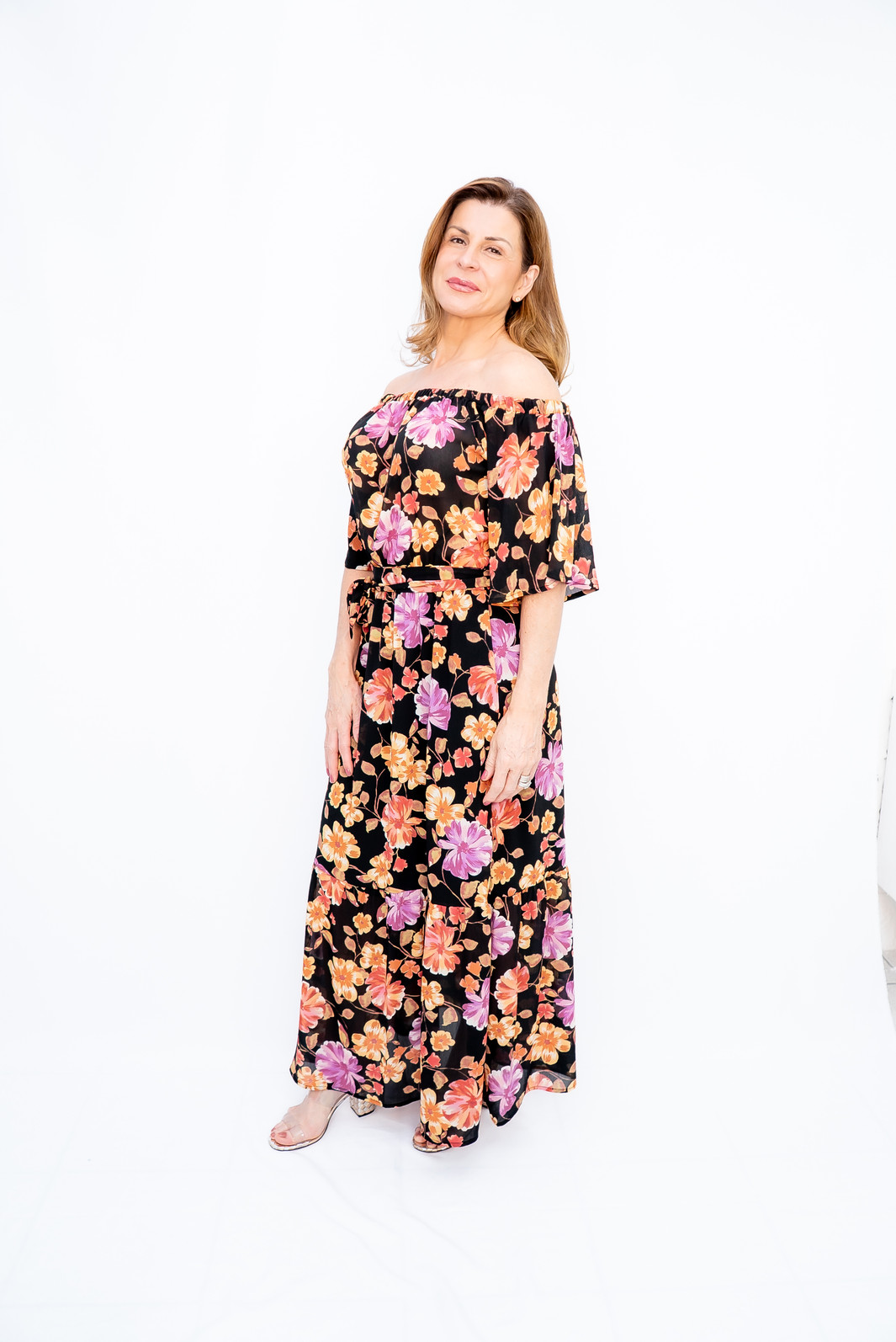 Vestido Longo Floral Manga Cigana Preto