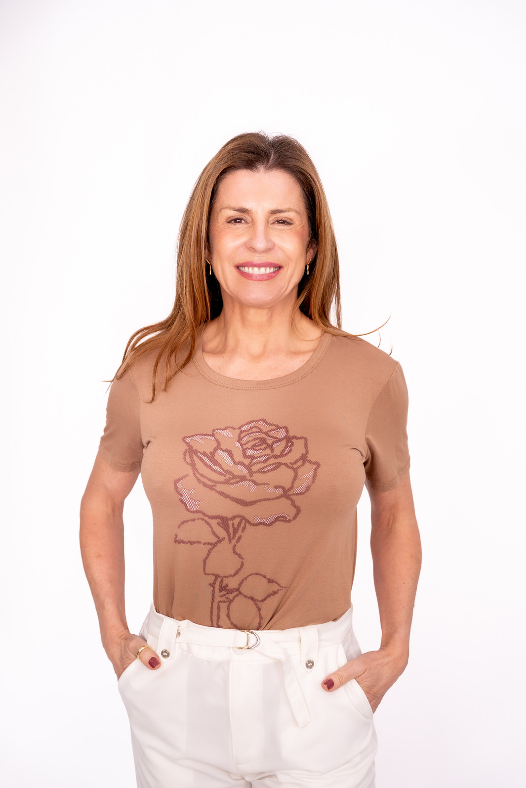 Tshirt com Estampa de Flor Marrom Bana Bana