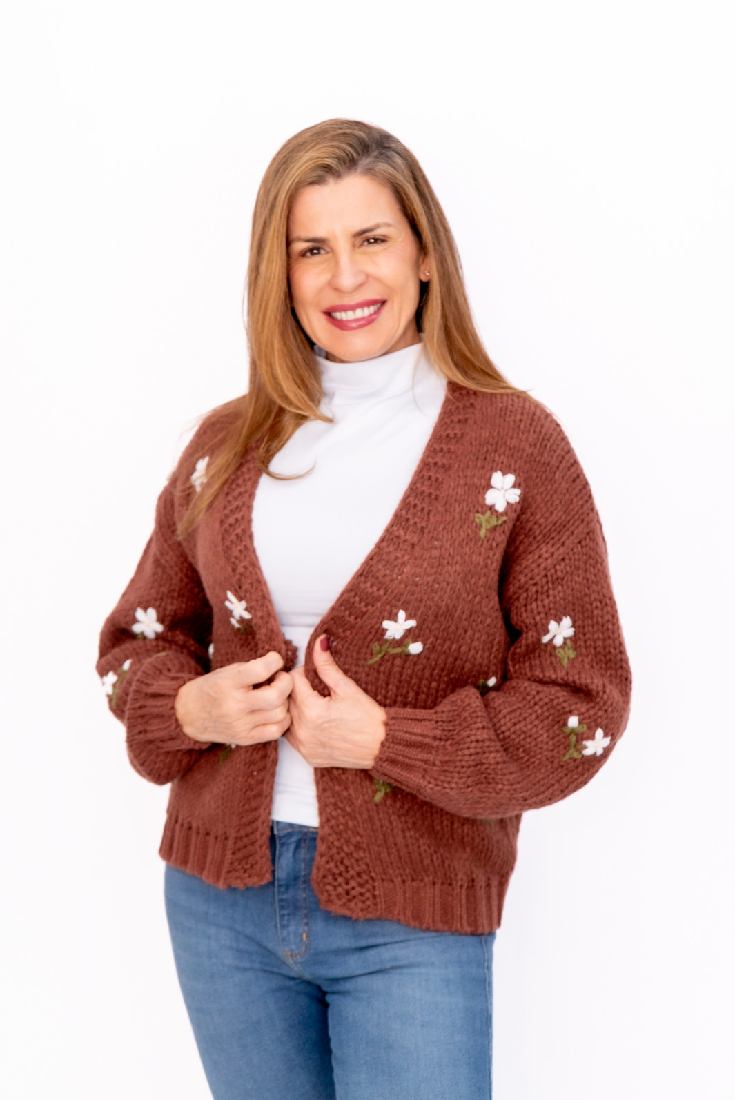 Casaco Tricot Bordado Marrom
