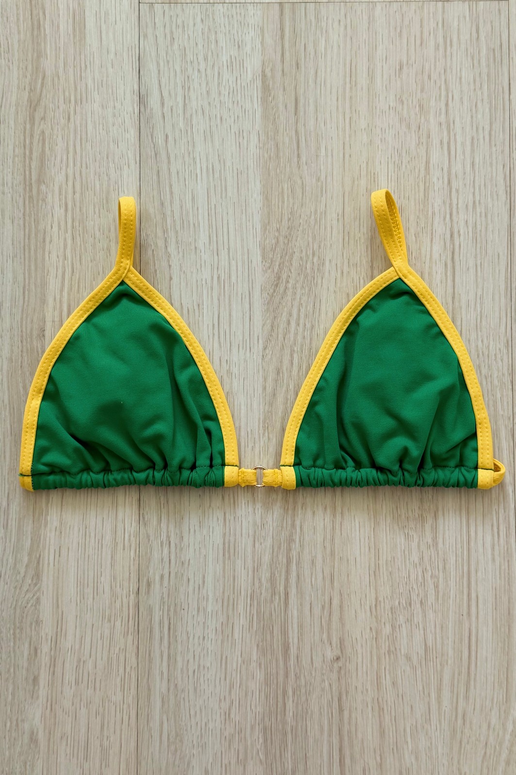 TOP DE BIQUÍNI CORTININHA SIMPLE ARGOL BRASA TOP DE BIQUÍNI CORTININHA SIMPLE ARGOL BRASA