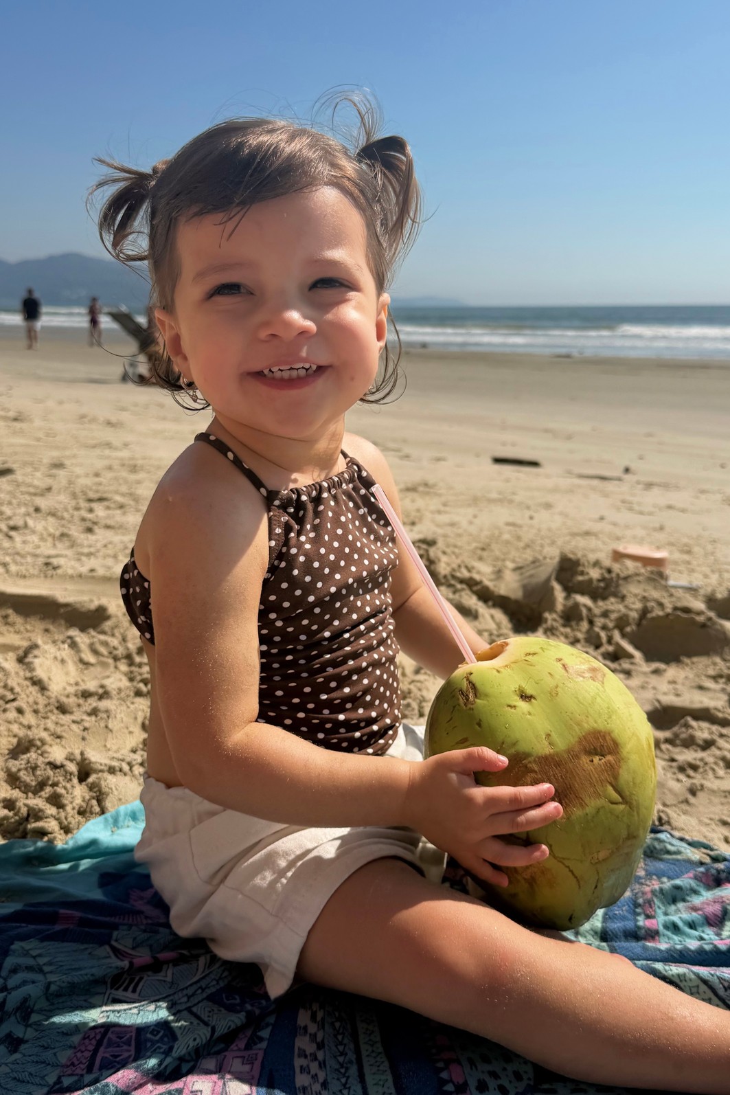 KIT MÃE E FILHA: BIQUÍNI E MAIÔ POÁ AMALFI KIT MÃE E FILHA: BIQUÍNI E MAIÔ POÁ AMALFI
