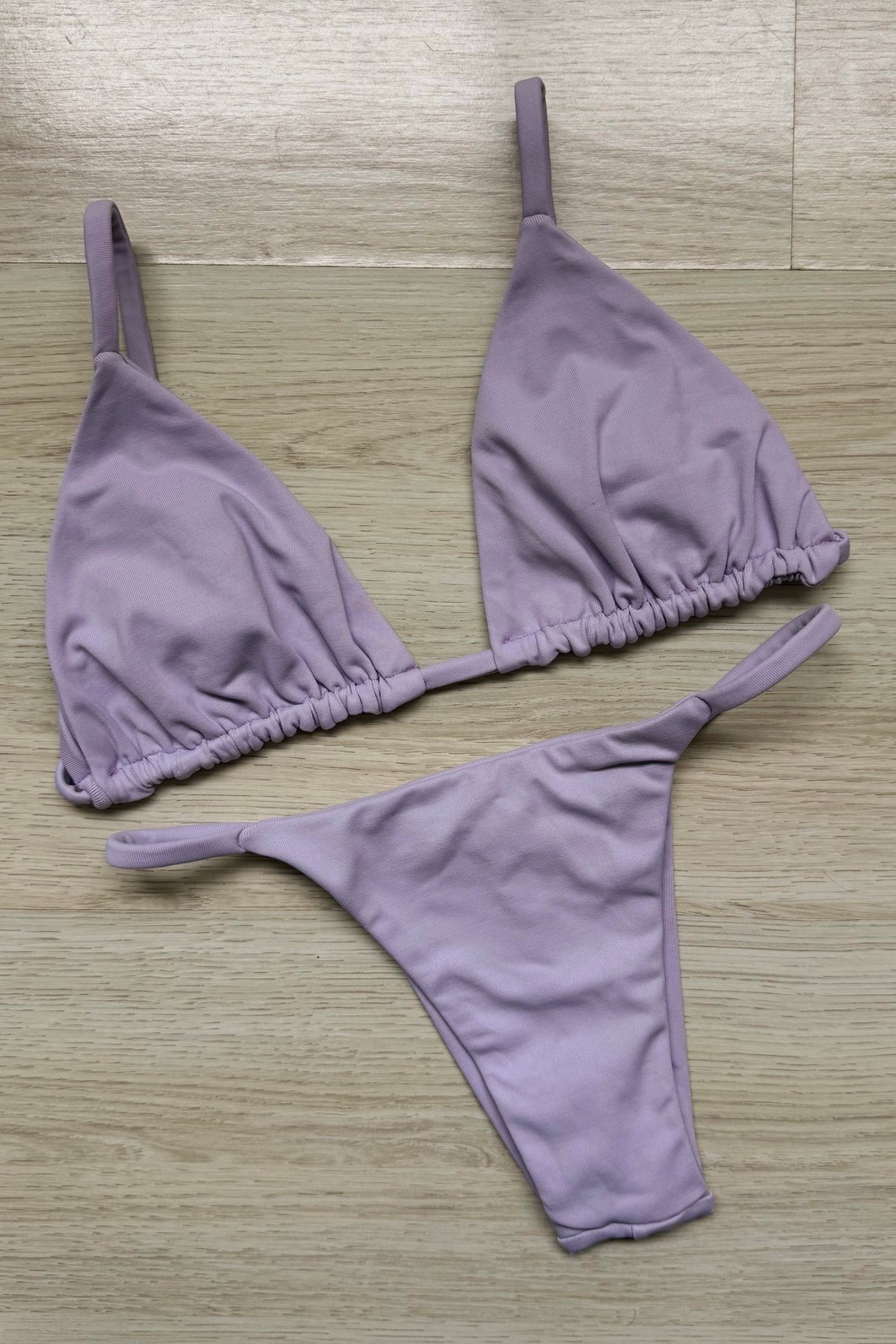 CONJUNTO: TOP LOLA E CALCINHA CARLY FLORA CONJUNTO: TOP LOLA E CALCINHA CARLY FLORA