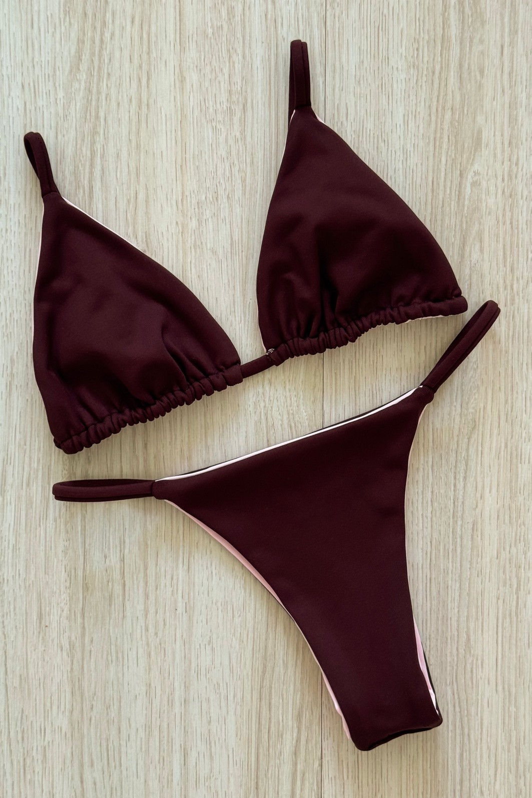 CONJUNTO: TOP LOLA E CALCINHA KIM BLOSSOM+FONDUE CONJUNTO: TOP LOLA E CALCINHA KIM BLOSSOM+FONDUE
