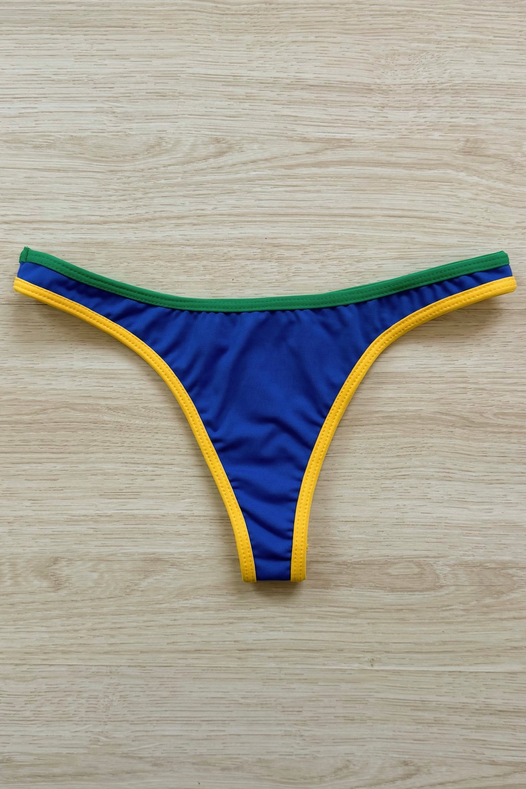 CALCINHA DE BIQUÍNI DUDA IPANEMA CALCINHA DE BIQUÍNI DUDA IPANEMA