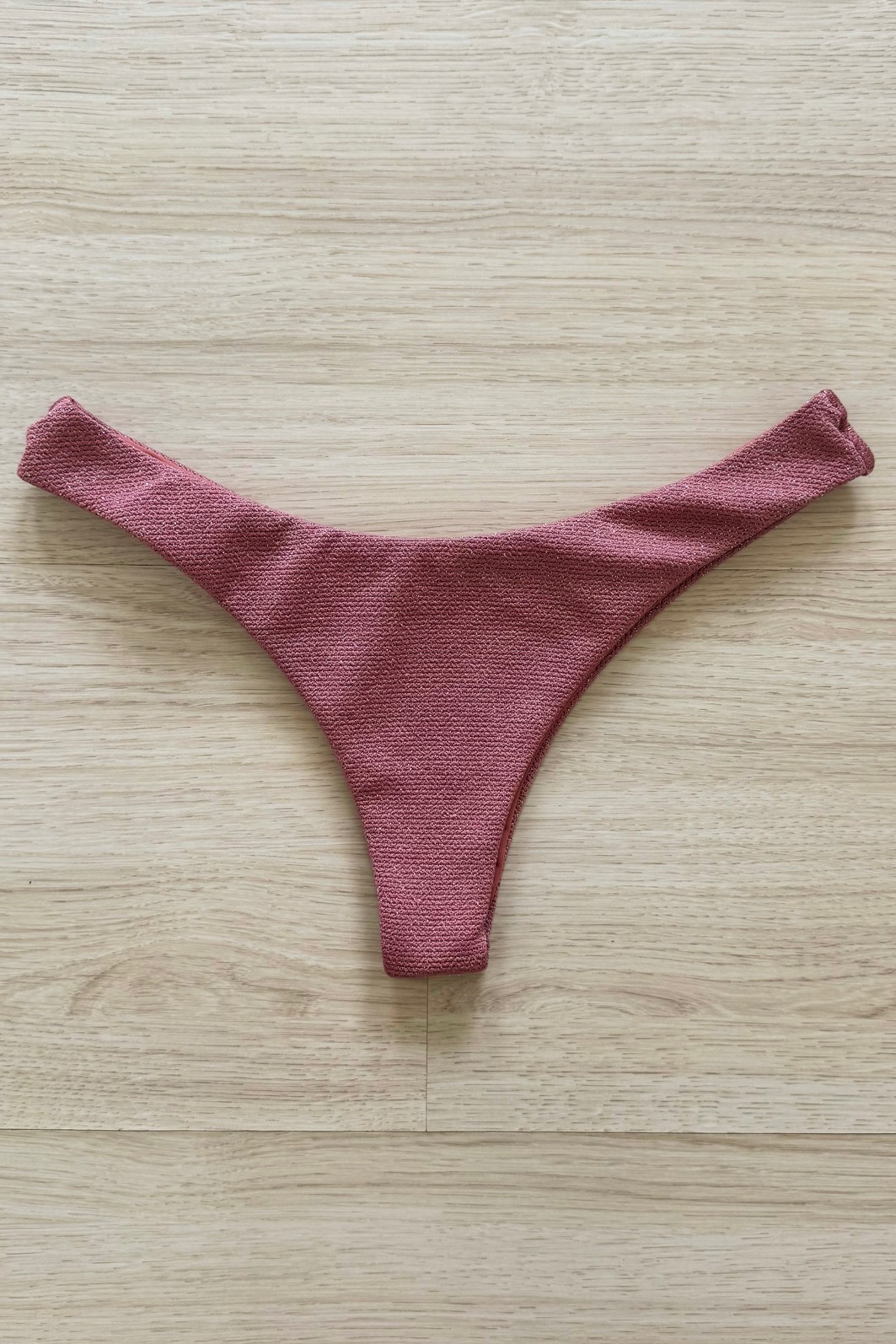 CALCINHA ASA DELTA LUREX FUMÊ CALCINHA ASA DELTA LUREX FUMÊ