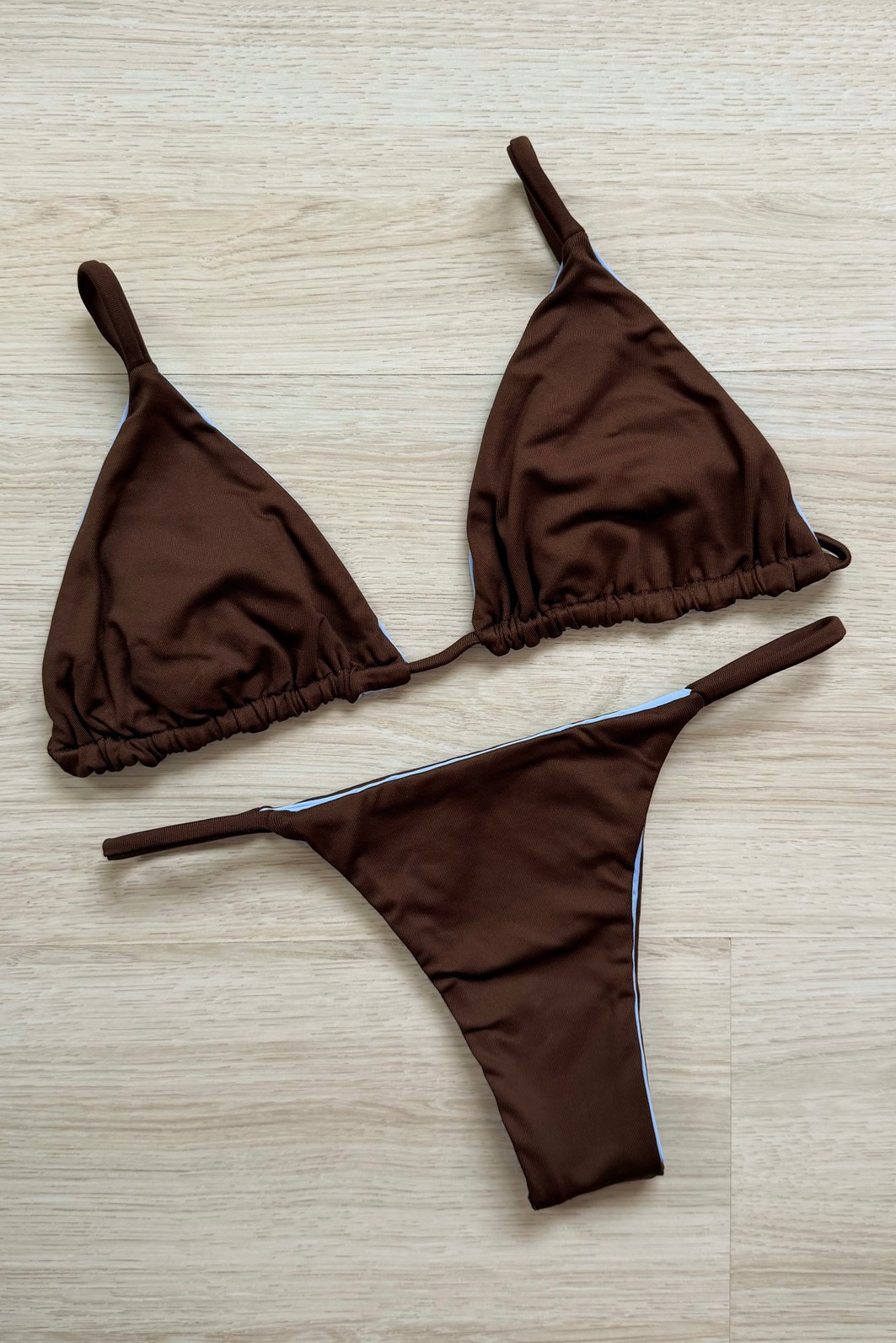 CONJUNTO: TOP LOLA E CALCINHA KIM SERENITY+CAFÉ CONJUNTO: TOP LOLA E CALCINHA KIM SERENITY+CAFÉ