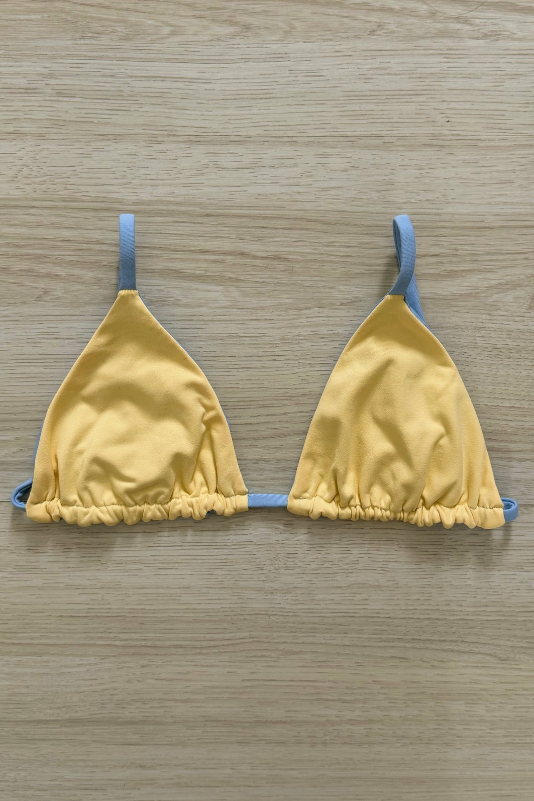 TOP DE BIQUÍNI CORTININHA LOLA LIMONADE
