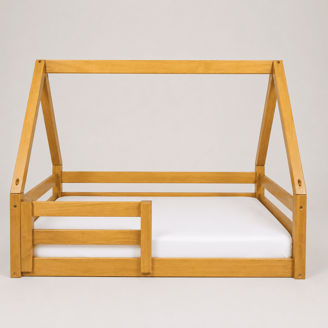 Mini Cama Infantil Montessoriana Casinha Bloomie em Madeira Maciça Pinus Mel Mini Cama Infantil Montessoriana Casinha Bloomie em Madeira Maciça Pinus Mel