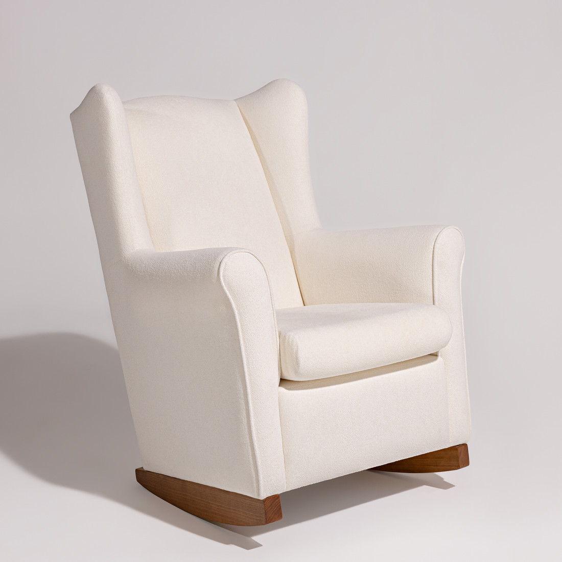 Poltrona de Amamentação Cloud com Balanço e Puff Bouclé Branco Poltrona de Amamentação Cloud com Balanço e Puff Bouclé Branco