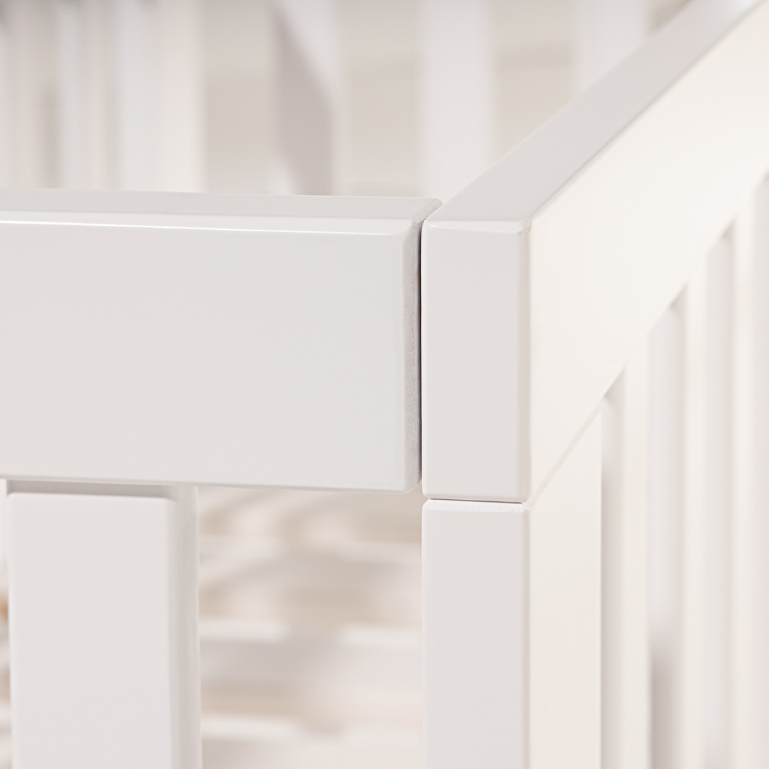 Mini Berço Dobrável Fold de Madeira Branco Mini Berço Dobrável Fold de Madeira Branco