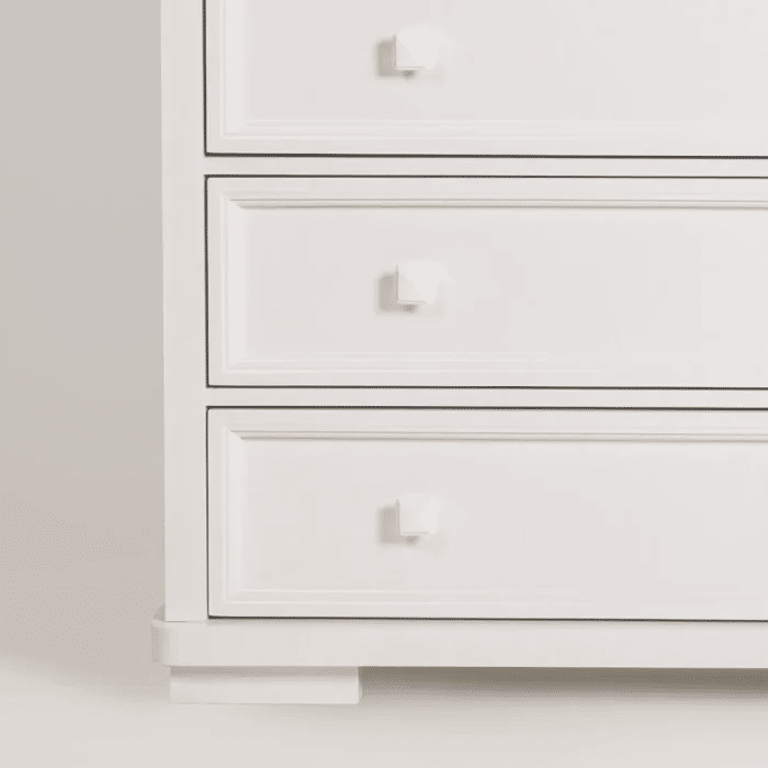 Cômoda Encanto 5 Gavetas e Porta Fechada Branca com Tampo Branco