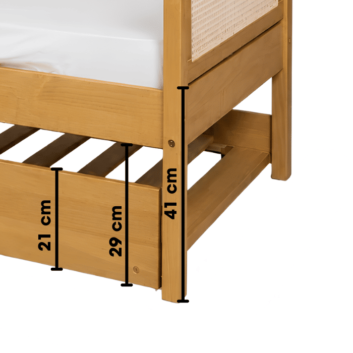 Cama Infantil Casinha Com Cama Auxiliar Bloomie em Madeira Maciça Pinus Mel Com Rattan Natural Cama Infantil Casinha Com Cama Auxiliar Bloomie em Madeira Maciça Pinus Mel Com Rattan Natural