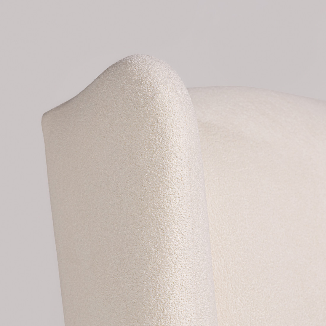 Poltrona de Amamentação Cloud com Balanço e Puff Bouclé Branco Poltrona de Amamentação Cloud com Balanço e Puff Bouclé Branco