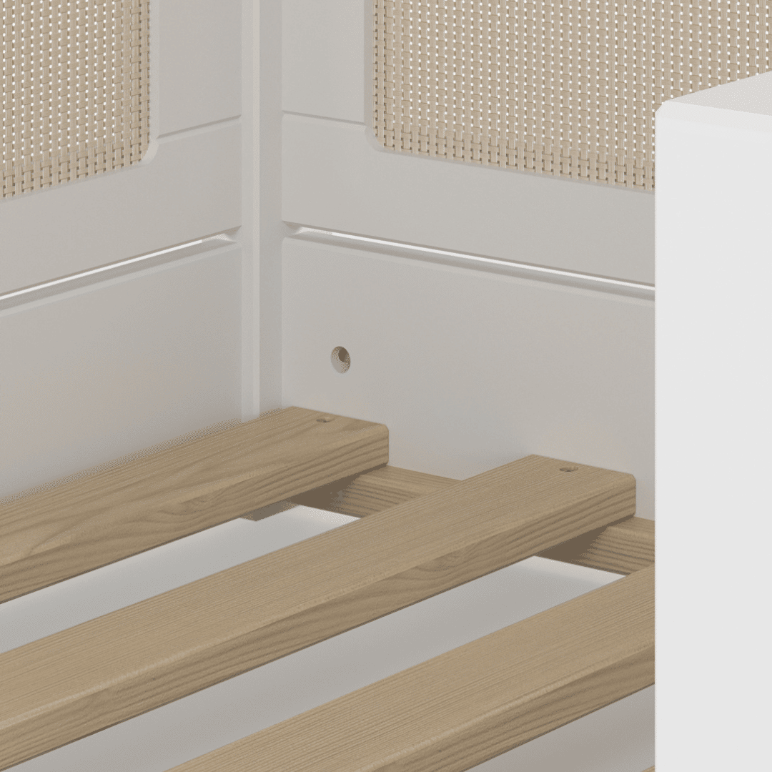 Cama Infantil de Solteiro Montessori Branca Com Rattan