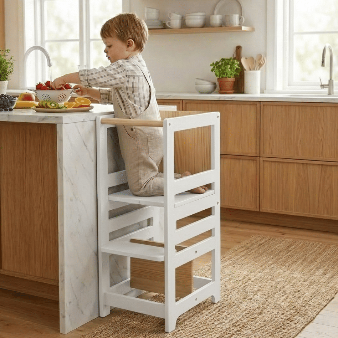 Torre de Aprendizagem Montessoriana 4 em 1 Branca