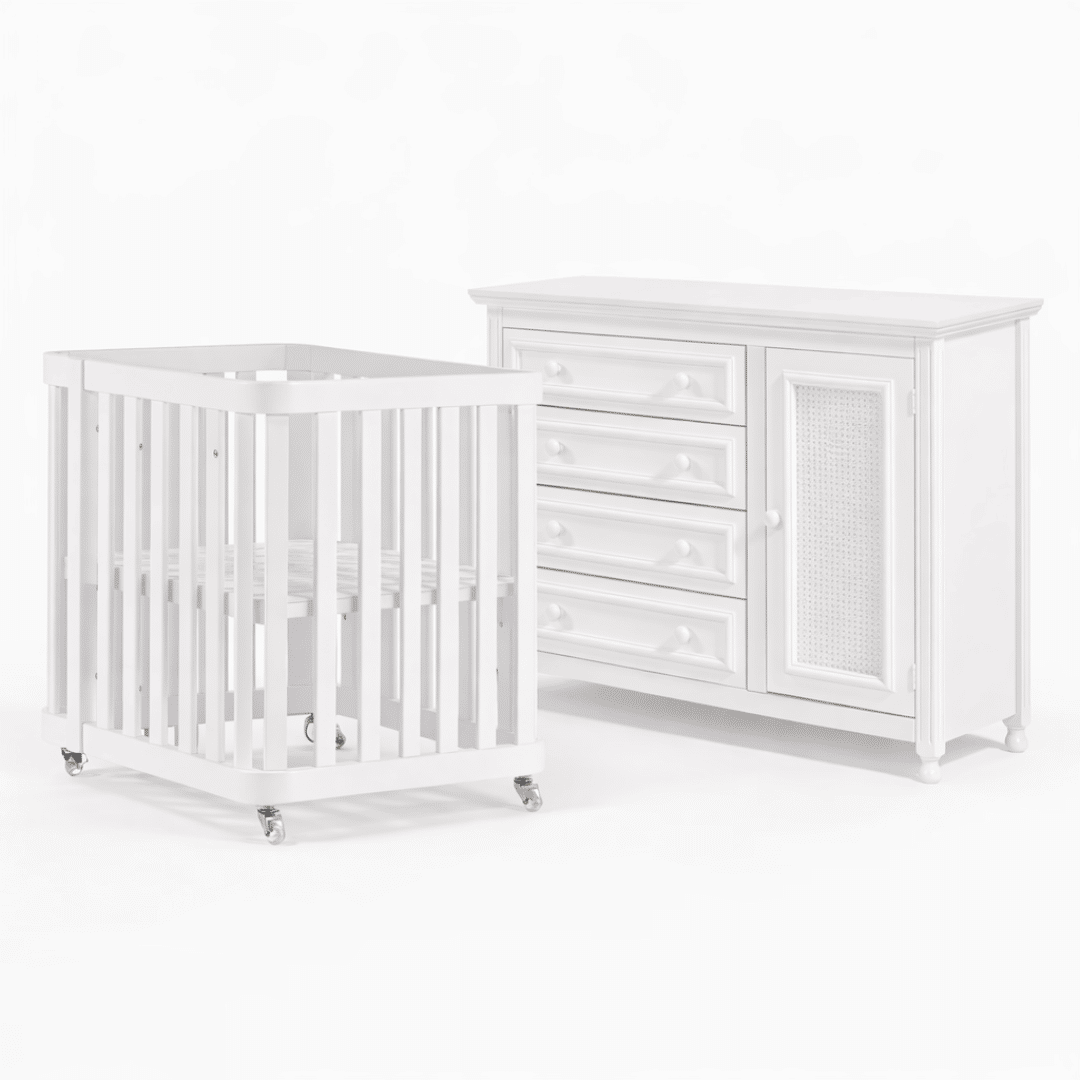 Kit Berço 3 em 1 + Cômoda 4 gavetas e 1 Porta com Rattan Branco | Linha Feliz + 1,2,3