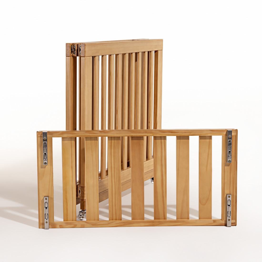 Mini Berço Dobrável Fold de Madeira na Cor Mel Mini Berço Dobrável Fold de Madeira na Cor Mel