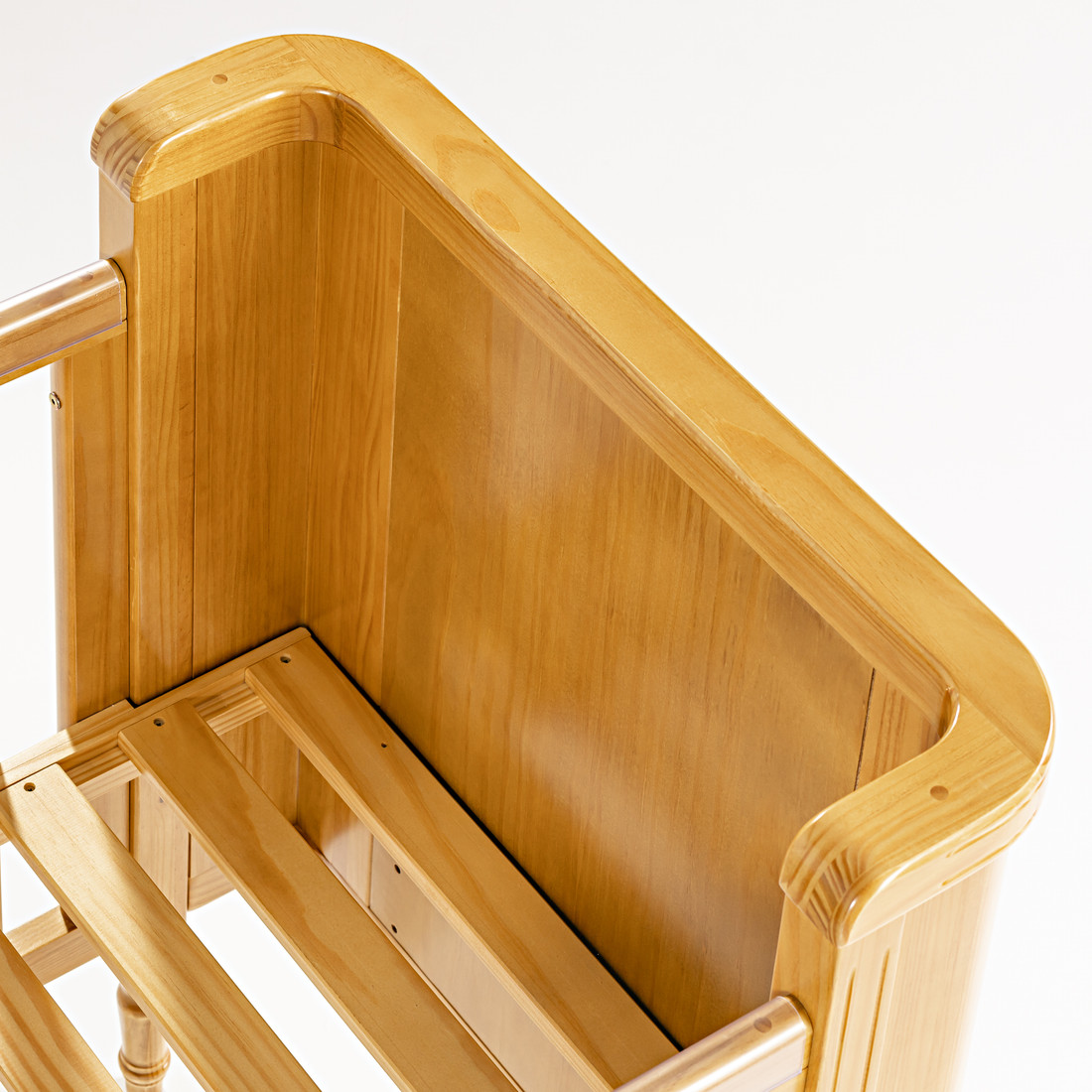 Berço Americano Toy 2 em 1 na Cor Mel Berço Americano Toy 2 em 1 na Cor Mel