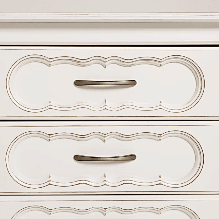 Kit Lilie Berço 2 em 1 e Cômoda 8 Gavetas em Madeira Maciça Branco com Detalhes Provençal Kit Lilie Berço 2 em 1 e Cômoda 8 Gavetas em Madeira Maciça Branco com Detalhes Provençal