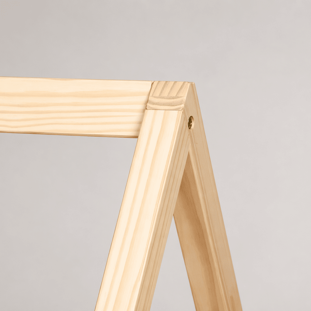 Mini Cama Infantil Montessoriana Casinha Bloomie em Madeira Maciça Pinus Natural